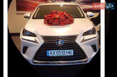 Lexus NX  2018