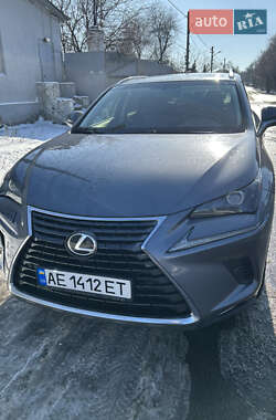 Lexus NX  2018