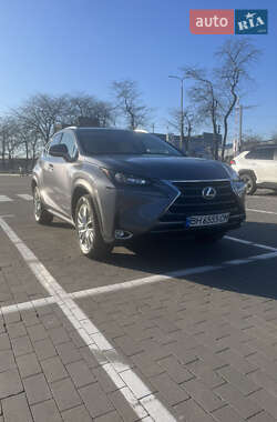 Lexus NX  2015