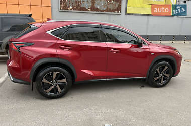 Lexus NX 2019