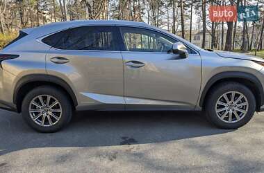 Lexus NX  2019