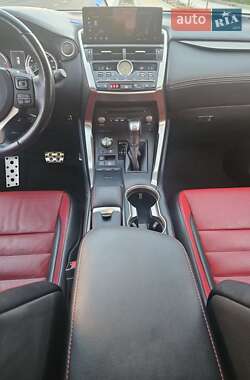 Внедорожник / Кроссовер Lexus NX 2020 в Киеве