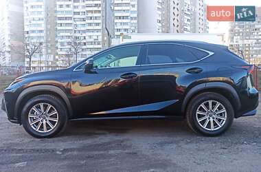 Lexus NX  2019