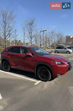 Lexus NX  2015