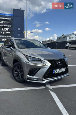 Lexus NX 2019