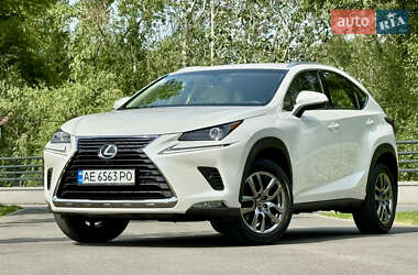 Lexus NX  2018