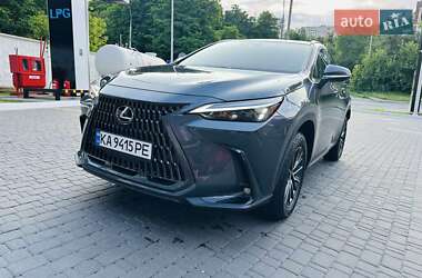 Lexus NX  2024