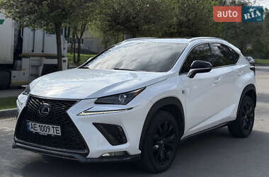 Lexus NX  2017
