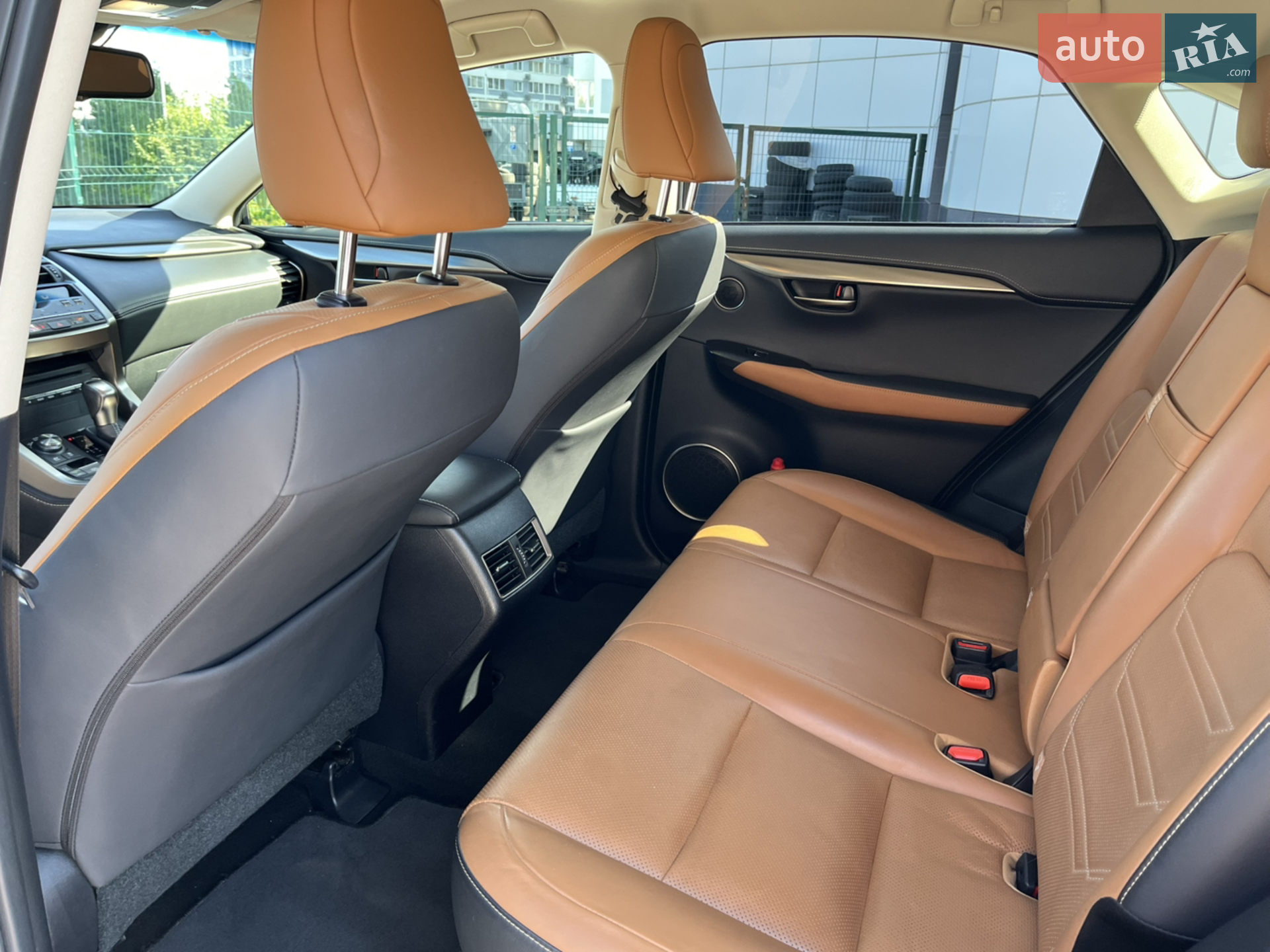 Lexus NX 2017 VIN JTJBJRBZ802077156 фото оголошення 8 з 10