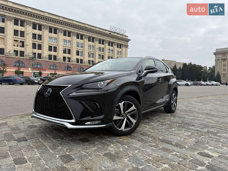 Lexus NX