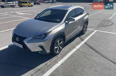 Lexus NX  2018