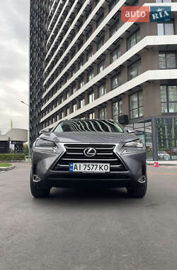 Lexus NX  2015