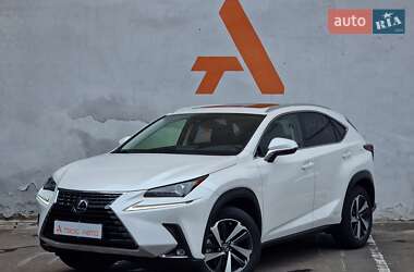 Lexus NX  2019