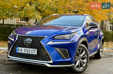 Lexus NX  2019