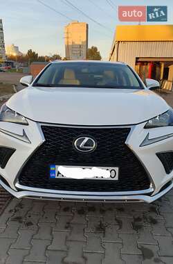 Lexus NX 2016