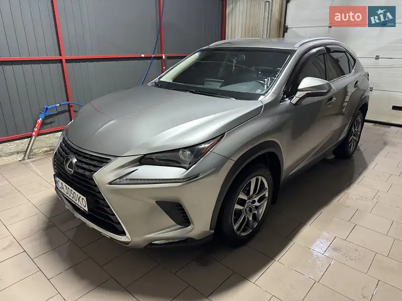 Lexus NX 2018