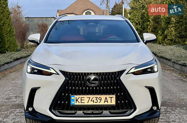 Lexus NX 2024