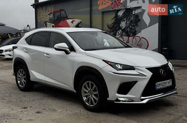 Lexus NX  2021