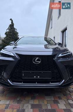 Lexus NX 2025