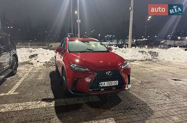 Lexus NX 2022