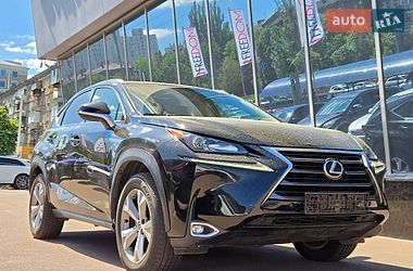Lexus NX  2017