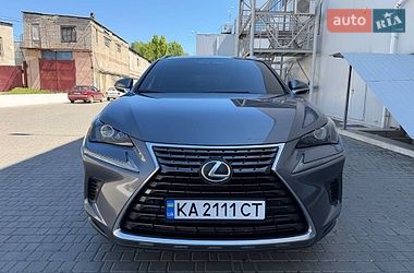 Lexus NX  2018