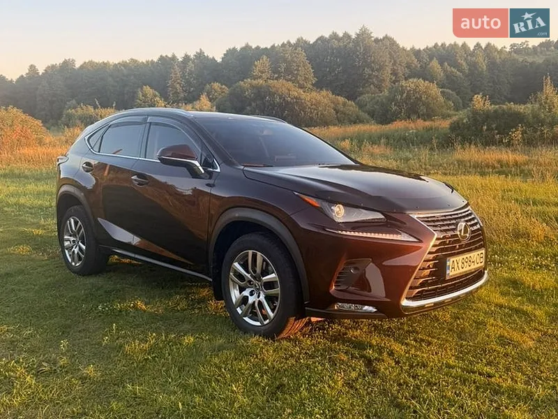 Lexus NX 2018