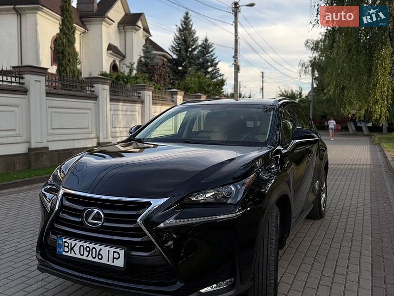 Позашляховик / Кросовер Lexus NX 2016 в Рівному фото Позашляховик / Кросовер Lexus NX 2016 в Рівному