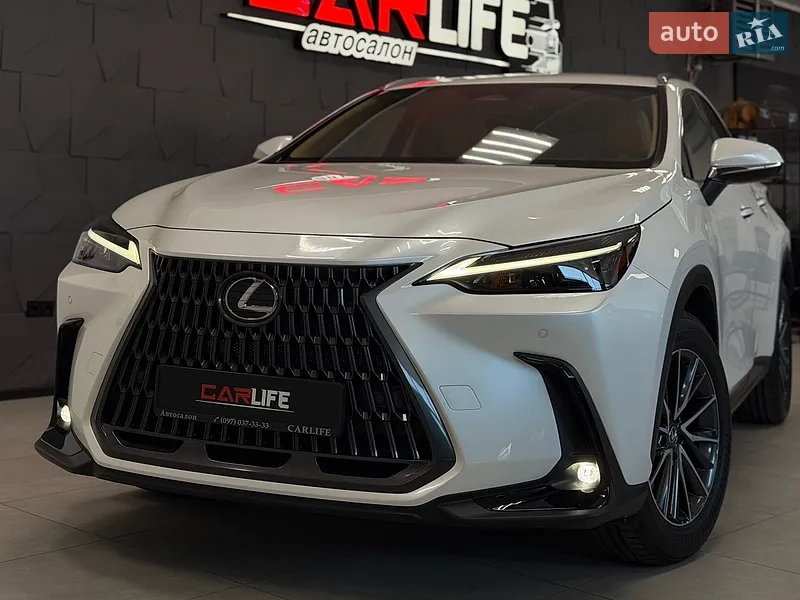Lexus NX 2024