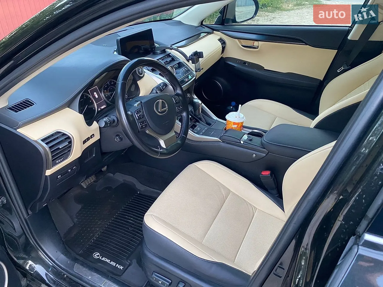 2019 Lexus NX - мініатюра 2