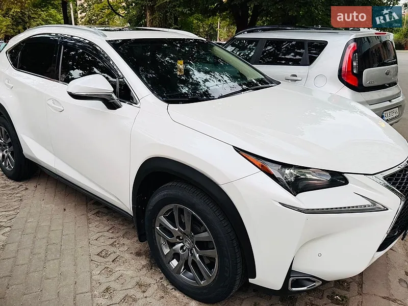 Lexus NX