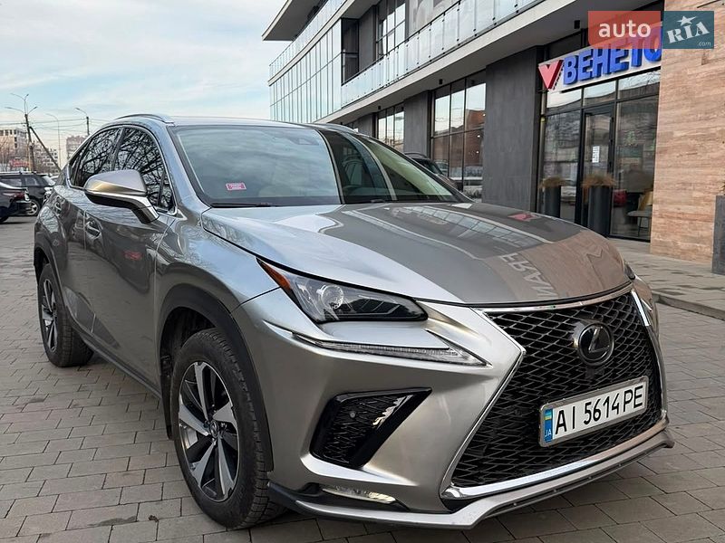 Lexus NX