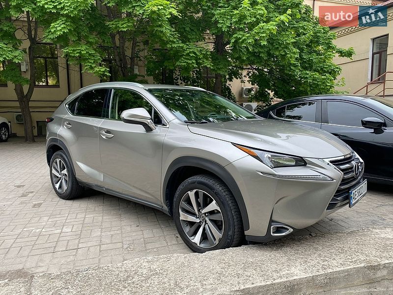 Lexus NX 2015