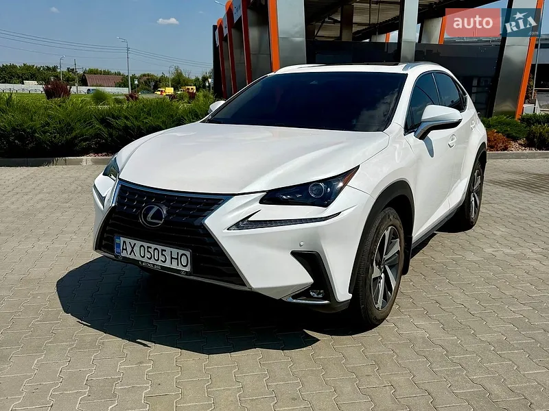Lexus NX 2017