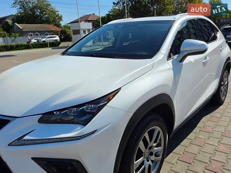 Lexus NX 2015
