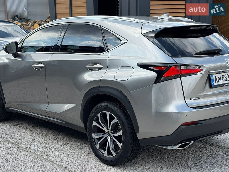 Внедорожник / Кроссовер Lexus NX 2015 в Житомире