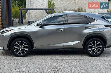 Внедорожник / Кроссовер Lexus NX 2015 в Житомире