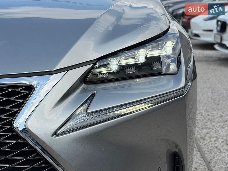 Внедорожник / Кроссовер Lexus NX 2015 в Житомире