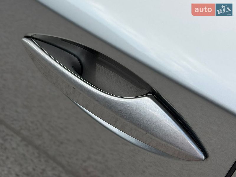 Внедорожник / Кроссовер Lexus NX 2015 в Житомире