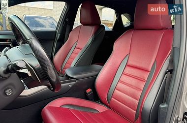 Внедорожник / Кроссовер Lexus NX 2015 в Житомире