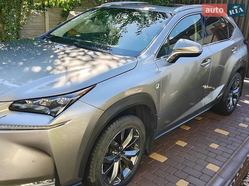 Lexus NX 2015