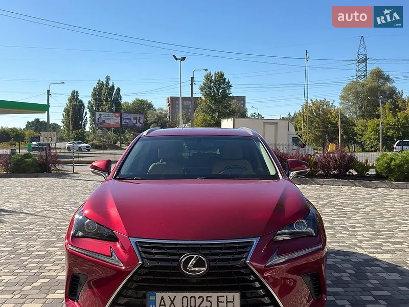 Lexus NX