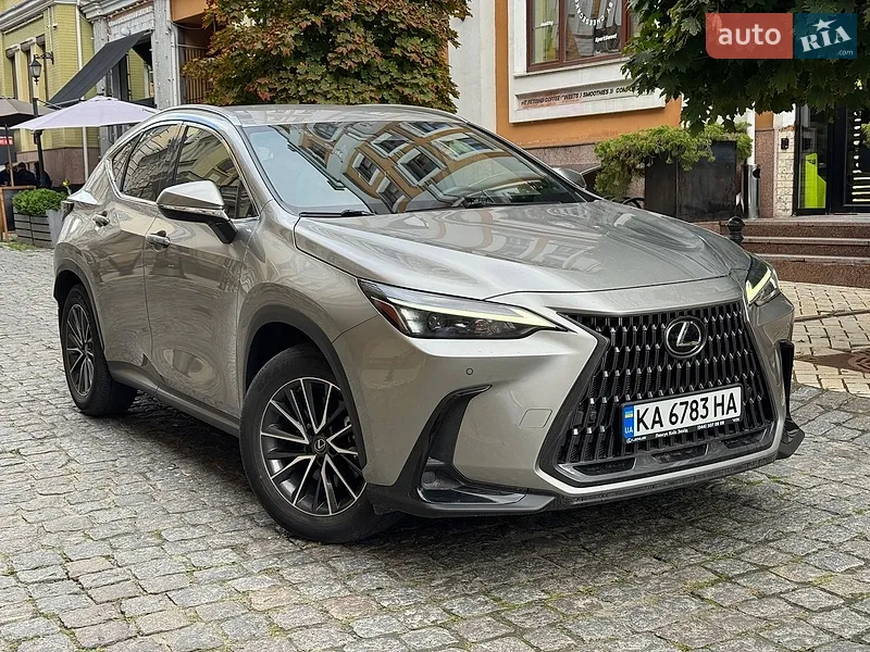 Lexus NX
