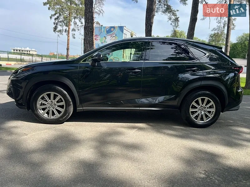 Lexus NX