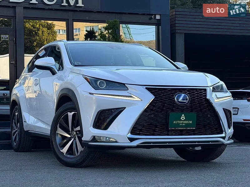 Lexus NX 2020