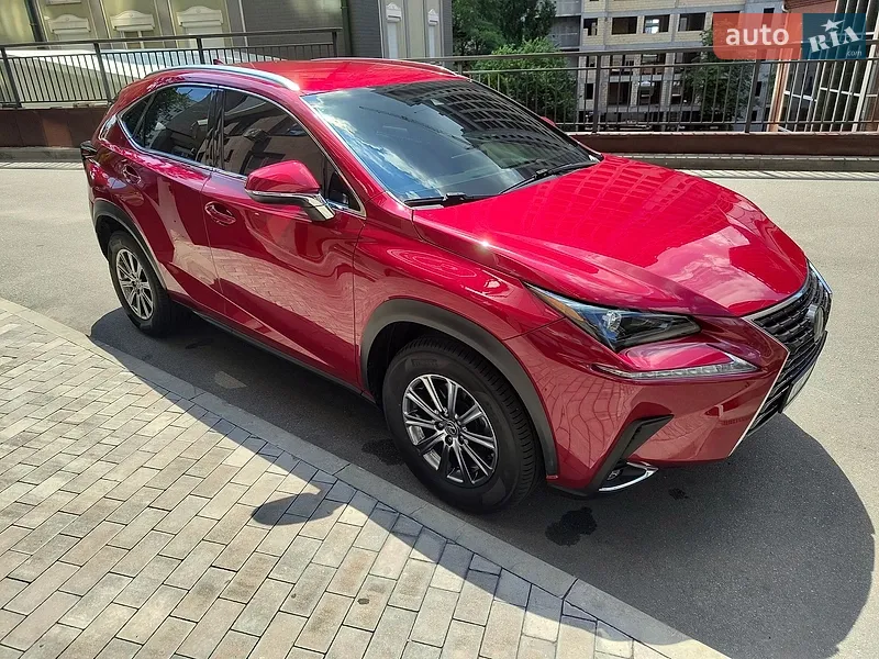 Lexus NX 2017