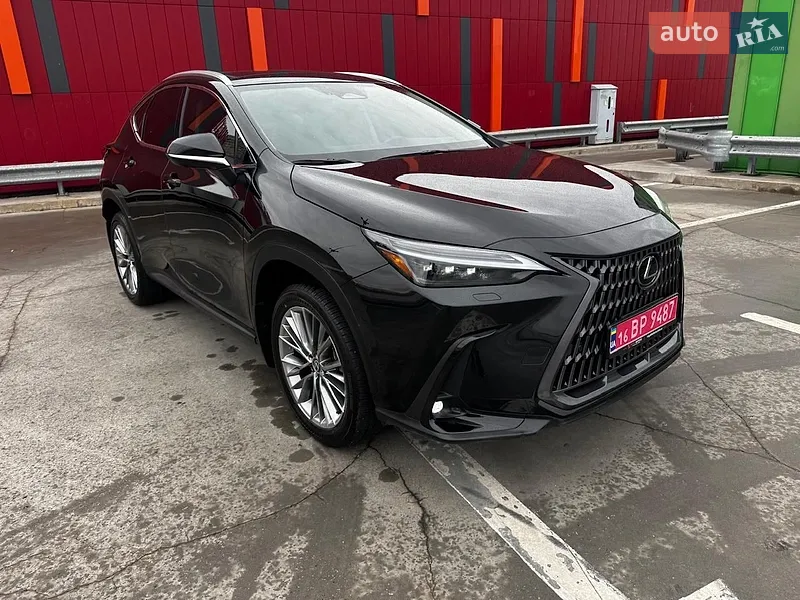 Lexus NX