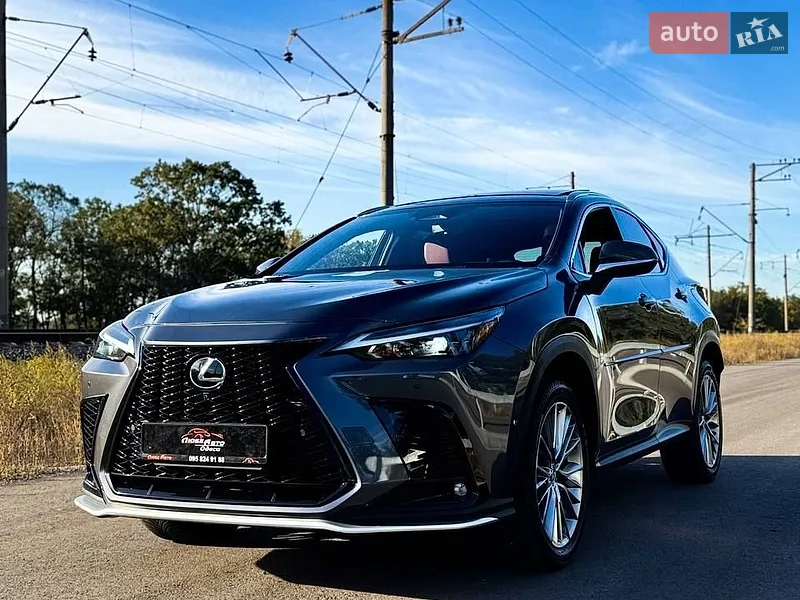 Lexus NX