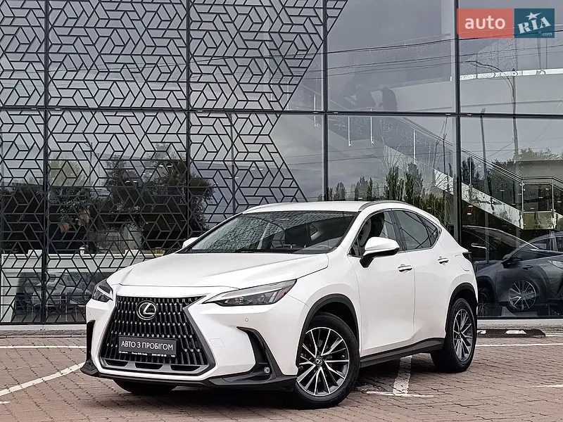 Lexus NX