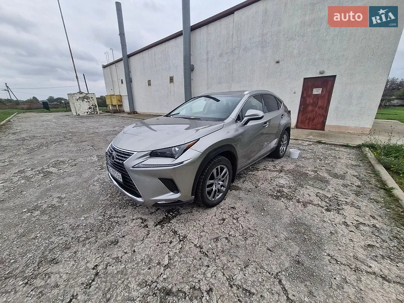 Lexus NX